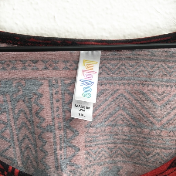 LuLaRoe Red and Black Pattern Classic T - Picture 2 of 6